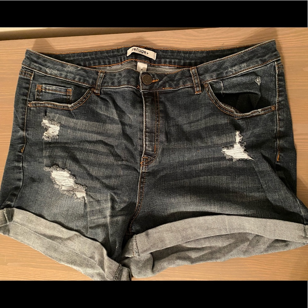 Refuge+ size 18 ripped shorts, NWOT